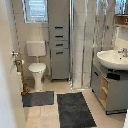 Haus Am Badeteich / Nähe Red Bull Ring Spielberg Bei Knittelfeld